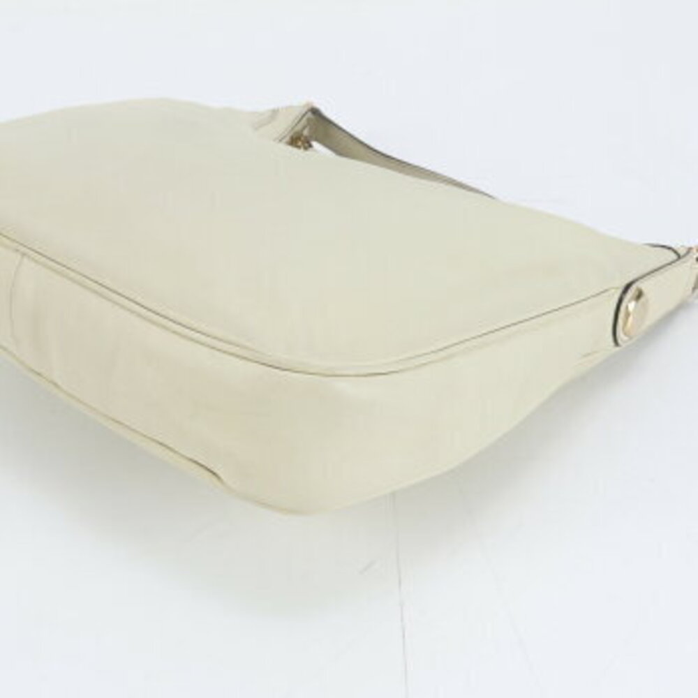 Gucci Ivory Leather Charmy Small Hobo Bag - Picture 5 of 9